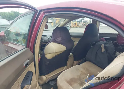 2008 Honda Civic Lx z USA, uszkodzony, nr VIN 1HGFA16538L081491